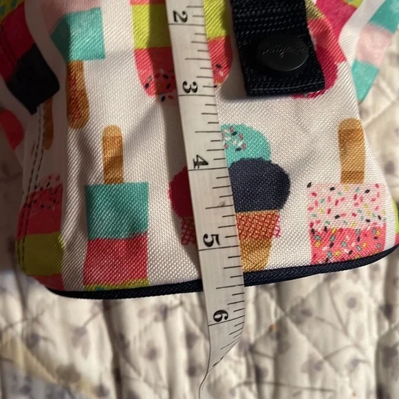 Three Thirty One items - Picture 7 of 8